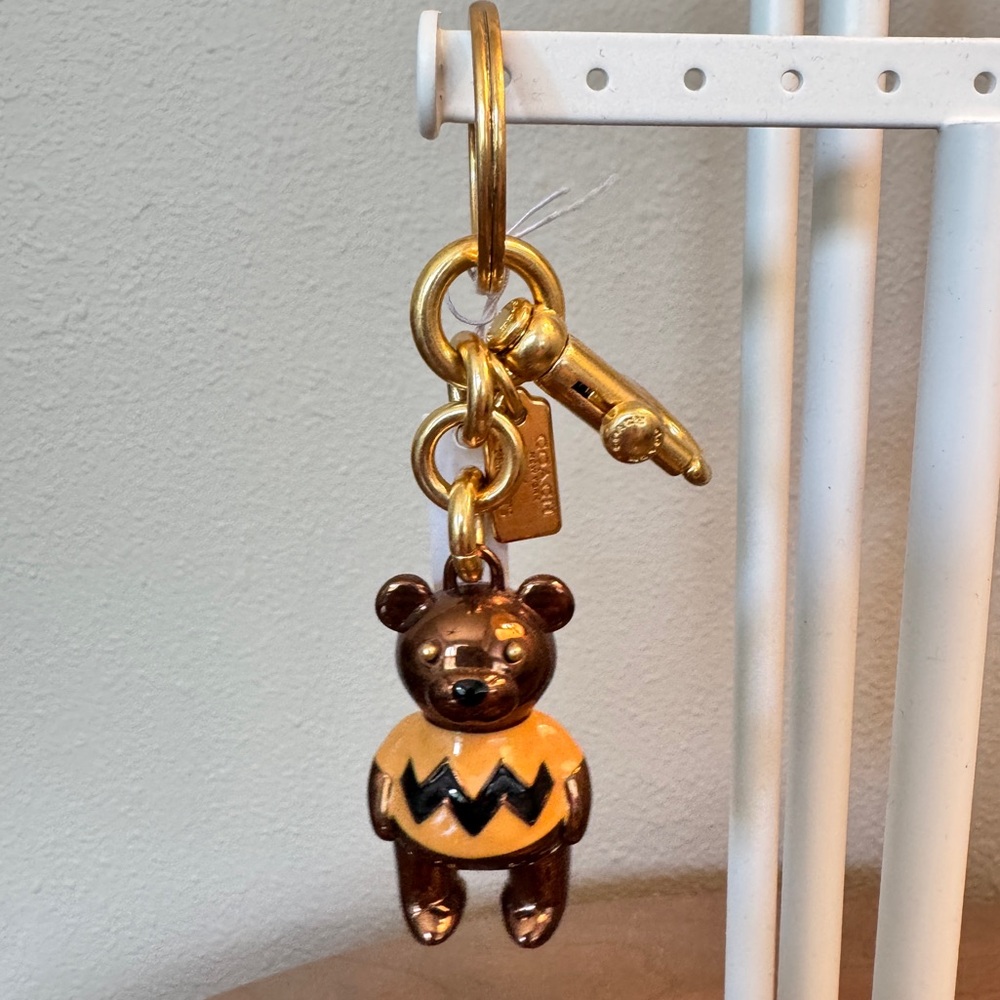 COACH x Peanuts Bear Keychain - Charlie Brown